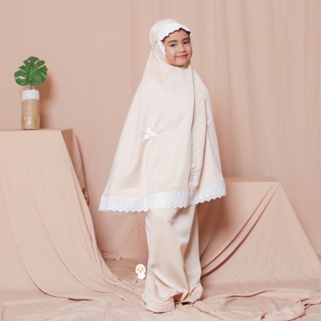 Mukena Ayska Raya